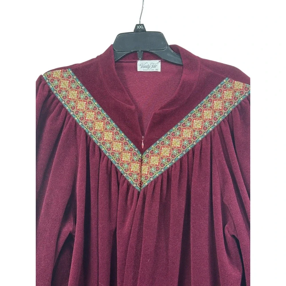 VTG XL VANITY FAIR FLEECE  ROBE HOUSECOAT Burgandy Metallic Accents 1/2 Zippered